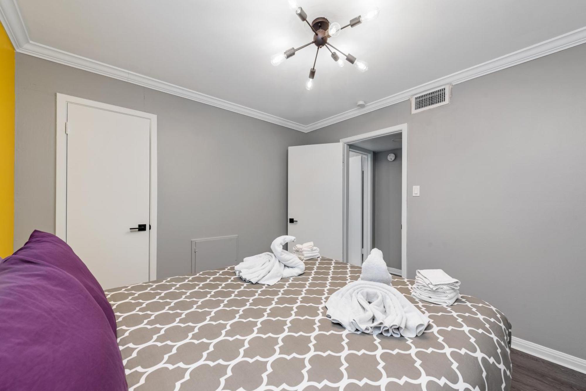 2br Haven Near Museum District With Free Park * Houston
