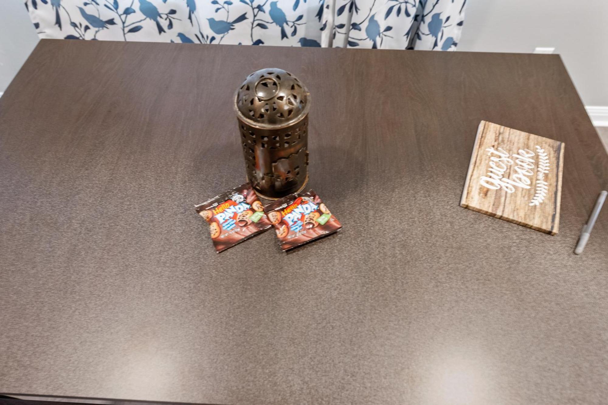 2br Haven Near Museum District With Free Park Apartment *
